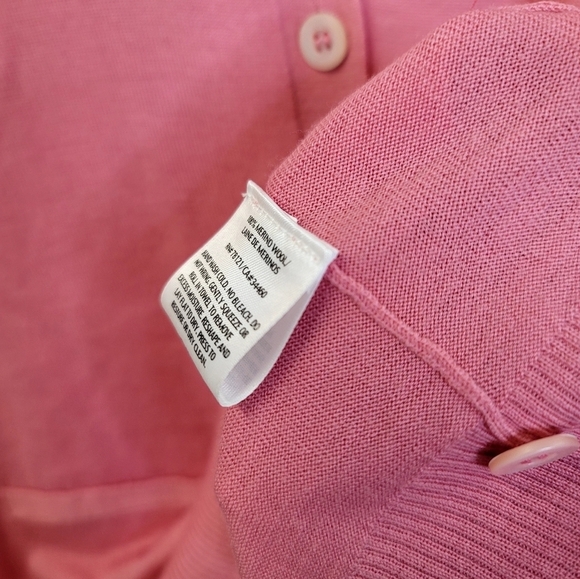 Eileen Fisher fine knit Wool button down cardigan/ top - Picture 8 of 8